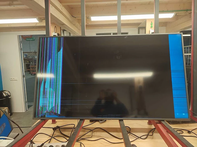 Televisie (10x) te gebruiken voor onderdelen - afbeelding 36 van  41