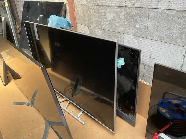 Televisie (24x) - afbeelding 17 van  23
