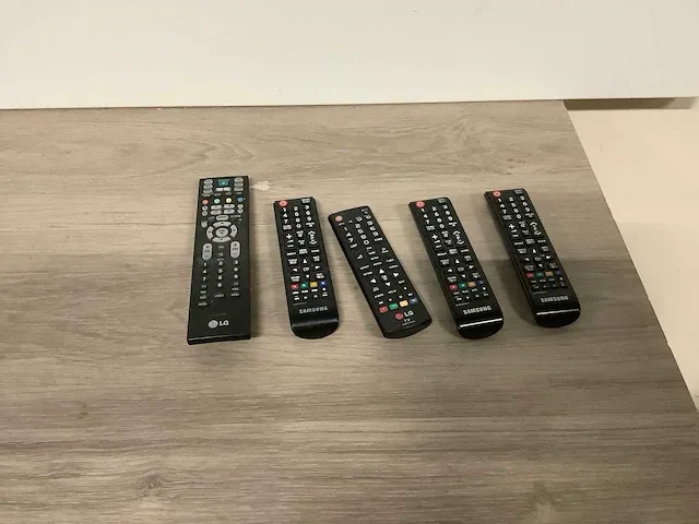 Televisie (6x) - afbeelding 13 van  20
