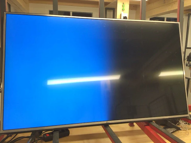 Televisie (9x) te gebruiken voor onderdelen - afbeelding 29 van  34