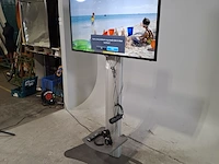 Televisie op verrijdbare standaard , samsung, ue46f5000aw - afbeelding 3 van  9