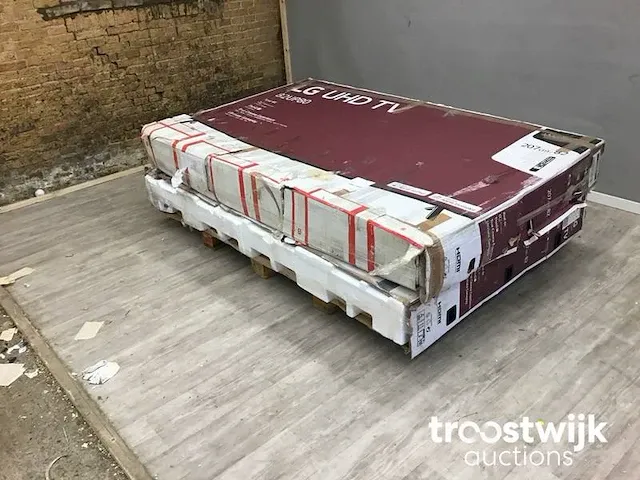 Televisies 82inch - afbeelding 4 van  4