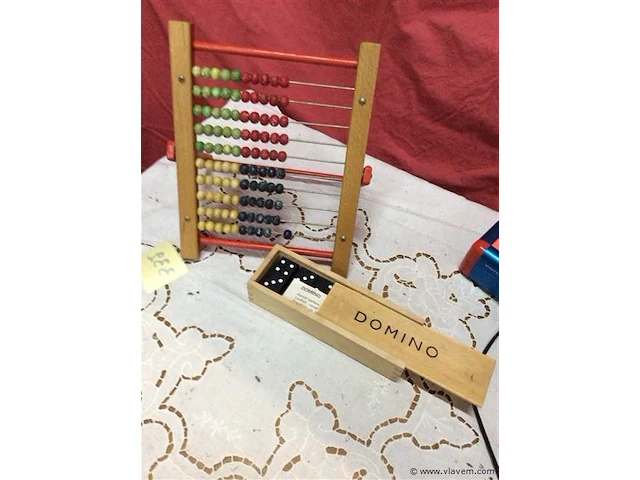 Telraan en domino spel - afbeelding 1 van  2