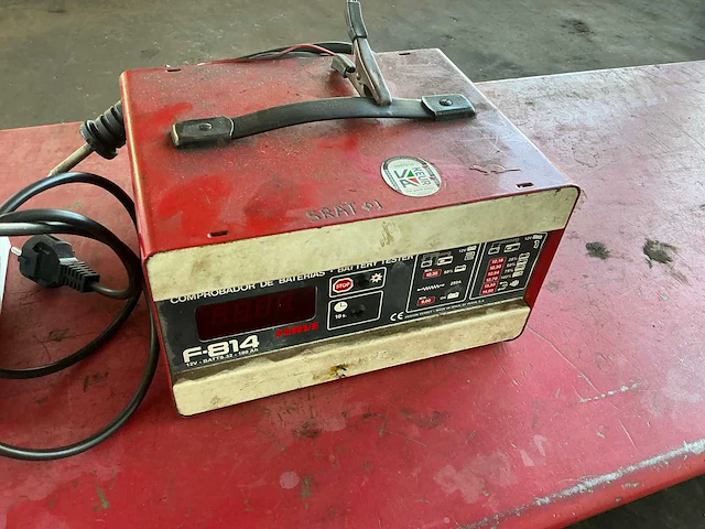 Telwin/ferm acculader (2x) - afbeelding 2 van  6