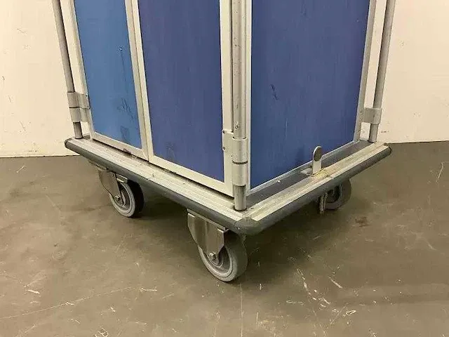 Temp-rite - thermo transportwagen - afbeelding 2 van  5