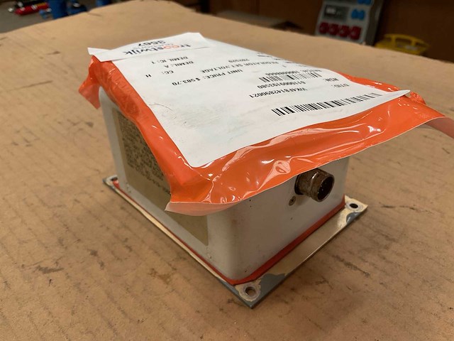 Tempo instrument inc 115vac 400hz regulator - afbeelding 4 van  6