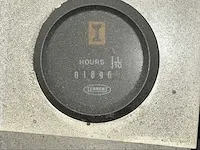 Tennant 235e zelfrijdende veegmachine - afbeelding 5 van  15