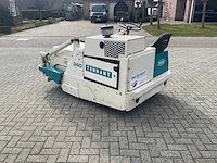 Tennant 240 zelfrijdende veegmachine diesel - afbeelding 4 van  11