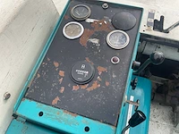 Tennant 240 zelfrijdende veegmachine diesel - afbeelding 8 van  11