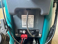Tennant t2 schrobzuigmachine - afbeelding 4 van  4