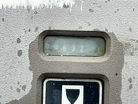 Tennant zelfrijdende veegmachine - afbeelding 3 van  28