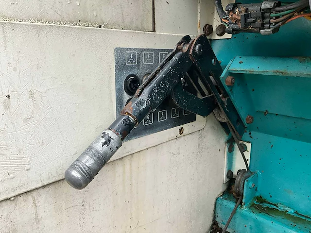 Tennant zelfrijdende veegmachine - afbeelding 6 van  28