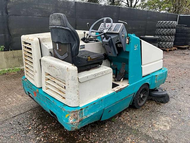 Tennant zelfrijdende veegmachine - afbeelding 22 van  28