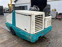 Tennant zelfrijdende veegmachine - afbeelding 23 van  28