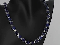 Tenniscollier met grote saffieren en natuurlijke diamanten - afbeelding 5 van  11
