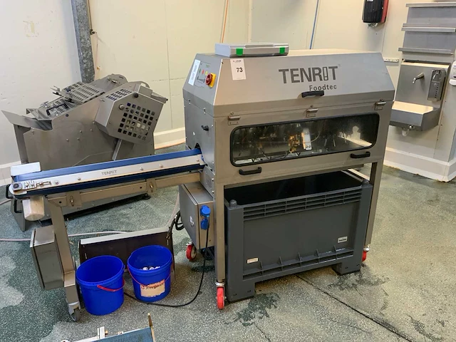 Tenrit - 2022 - vb1000 - wortel schilmachine - afbeelding 1 van  11
