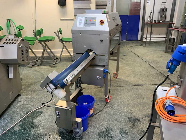 Tenrit - 2022 - vb1000 - wortel schilmachine - afbeelding 5 van  11