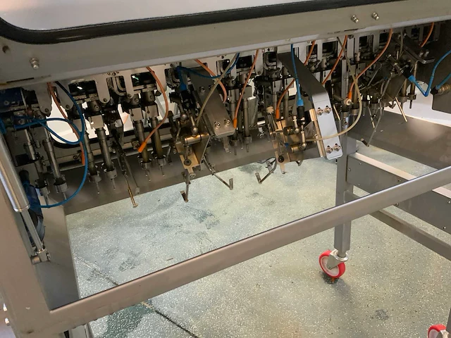 Tenrit - 2022 - vb1000 - wortel schilmachine - afbeelding 9 van  11