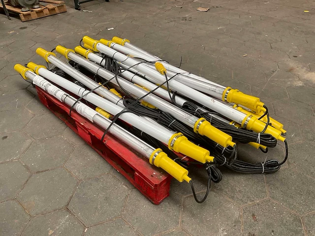 Tent lampen (10x) - afbeelding 1 van  4