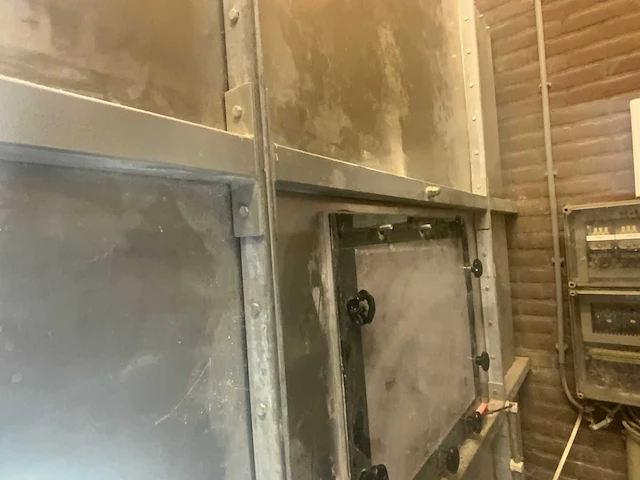 Ter haar 2x 3.8t meelsilo installatie - afbeelding 29 van  31