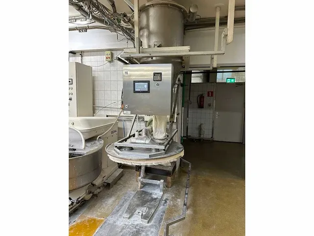 Ter haar / roseboom - doseer silo met easyview-besturing en dubbele aluminium meelsilo - afbeelding 4 van  11