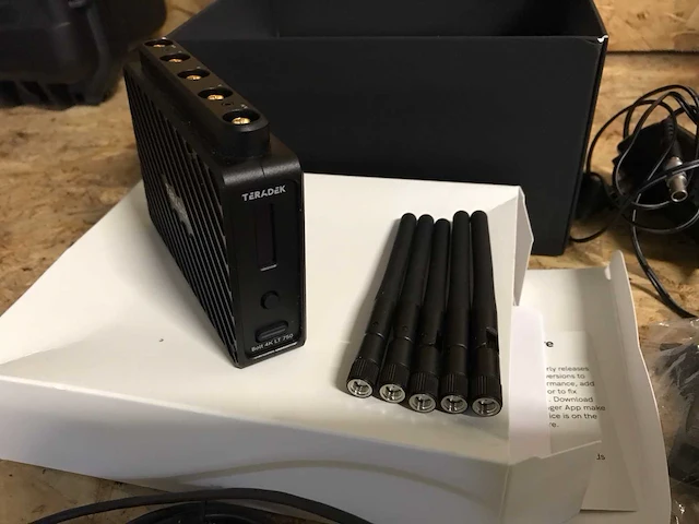 Teradek bolt 2207 draadloze video ontvanger - afbeelding 2 van  7
