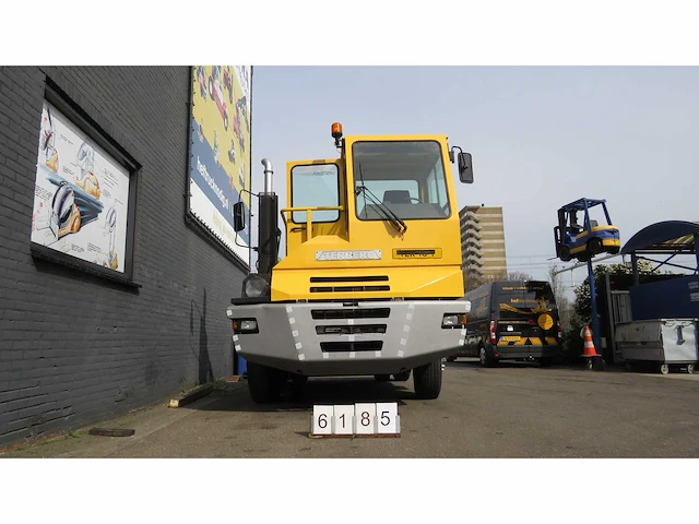 Terberg - 2001 - yt220 - industriële trekker - afbeelding 6 van  15