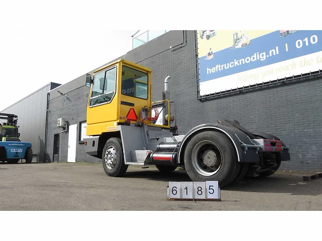 Terberg - 2001 - yt220 - industriële trekker - afbeelding 8 van  15