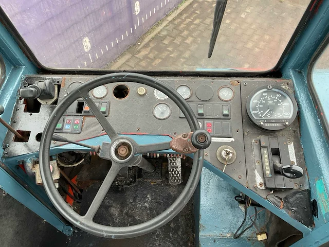 Terberg - yt 17 68 - industriële trekker/terminal trekker - afbeelding 12 van  13