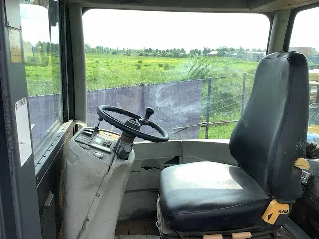 Terberg roro terminal trekker/tractor - afbeelding 10 van  14