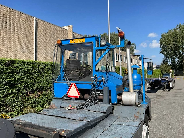 Terberg terminal tractor. 4x4 - afbeelding 3 van  22