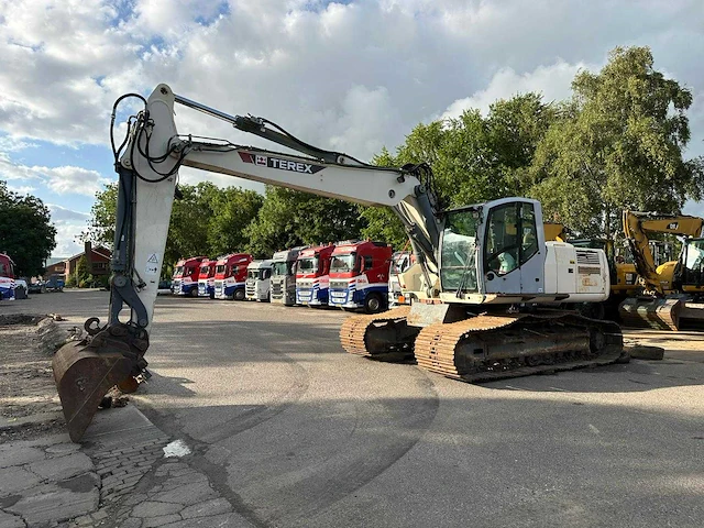 Terex - 2008 - tc240lc - rupsgraafmachine - afbeelding 1 van  25