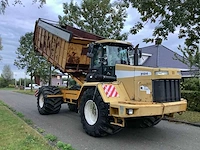 Terra-gator - 3104 4x4 - vierwielaangedreven silagewagen/dumper - afbeelding 23 van  25