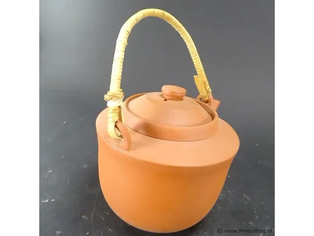 Terracotta trekpot - afbeelding 3 van  5