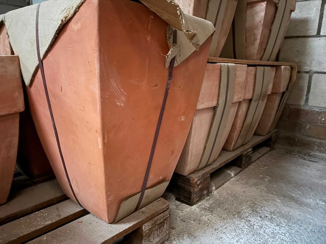 Terracotta vierkant bloembak plantenbak (54x) - afbeelding 5 van  7