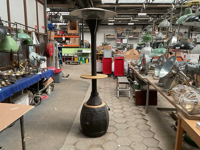 Terras koeling vernevelaar en verwarming - afbeelding 1 van  7