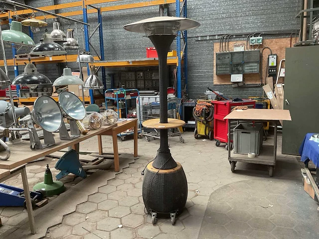 Terras koeling vernevelaar en verwarming - afbeelding 2 van  7