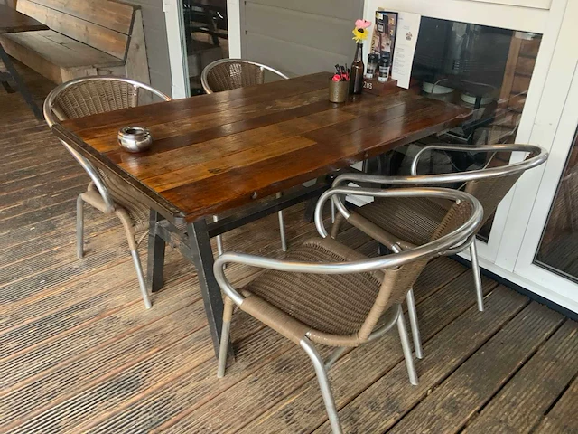 Terras meubilair - afbeelding 3 van  12