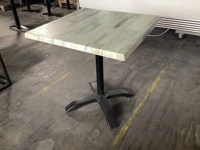 Terras tafel (4x) - afbeelding 1 van  4