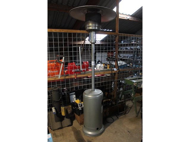 Terrasheater met hoogte 225 cm. - afbeelding 2 van  4