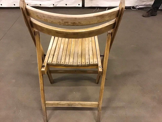 Terrasstoel (50x) hout met ronde rug inklapbaar - afbeelding 4 van  6