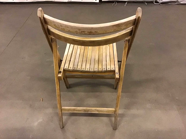 Terrasstoel hout met ronde rug - afbeelding 4 van  6
