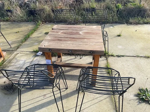 Terrastafel met stoelen - afbeelding 2 van  4