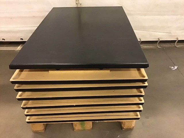 Terrastafelbladen werzalit zwart 80x120 - afbeelding 1 van  2
