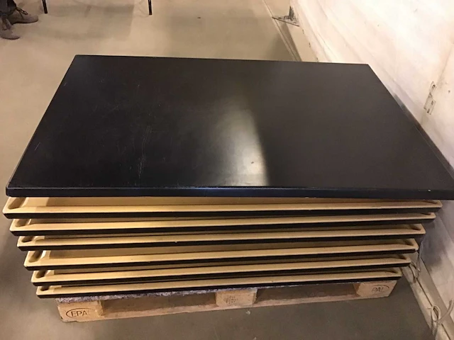 Terrastafelbladen werzalit zwart 80x120 - afbeelding 2 van  2