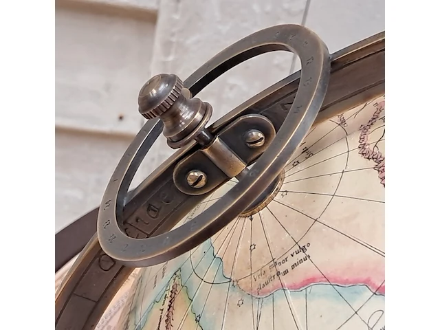 Terrestrial tafel globe - afbeelding 9 van  11