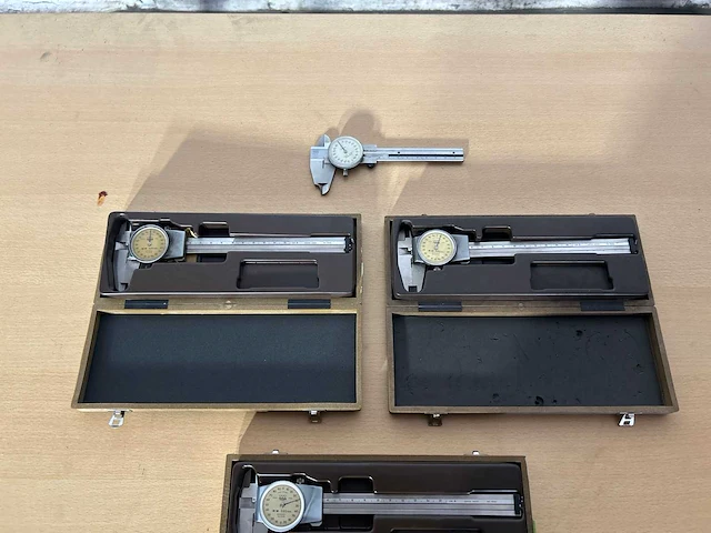 Tesa klokschuifmaat (5x) - afbeelding 3 van  5