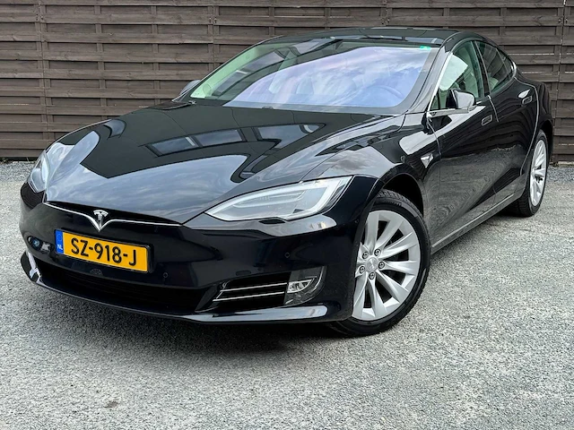 Tesla - 2018 - model s - 75d base - sz-918-j - afbeelding 1 van  28