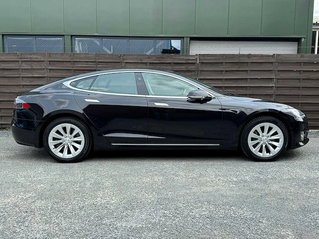 Tesla - 2018 - model s - 75d base - sz-918-j - afbeelding 28 van  29