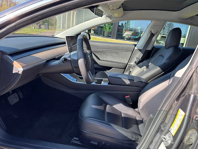 Tesla - 2019 - model 3 - long range awd 75kwh - g-731-gj - afbeelding 2 van  21